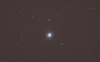 M 13 ripresa con un rifrattore diametro 80 mm con riduttore, spianatore da 0,8X per una focale risultante di circa 450 mm con al fuoco una reflex digitale Nikon D 300. 12 pose da 2 minuti.